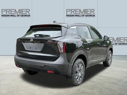 New 2026 Nissan Kicks S