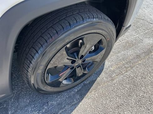 Used 2019 Jeep Compass Latitude AWD/4WD image 20