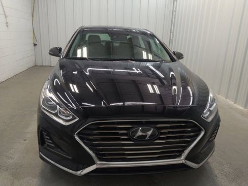 Used 2018 Hyundai Sonata Limited w/ Limited Ultimate Package 03 FWD image 14