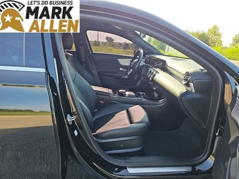 Used 2022 Mercedes-Benz A 220 4MATIC image 28