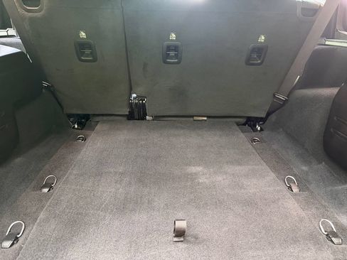 Used 2024 Jeep Wrangler Unlimited Sahara AWD/4WD image 21