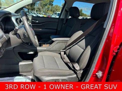 Used 2023 GMC Acadia SLE w/ Driver Convenience Package image 14