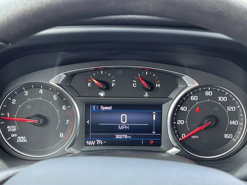 Used 2023 GMC Acadia SLE w/ Driver Convenience Package FWD image 21