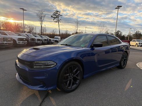 Used 2020 Dodge Charger GT w/ Blacktop Package image 7
