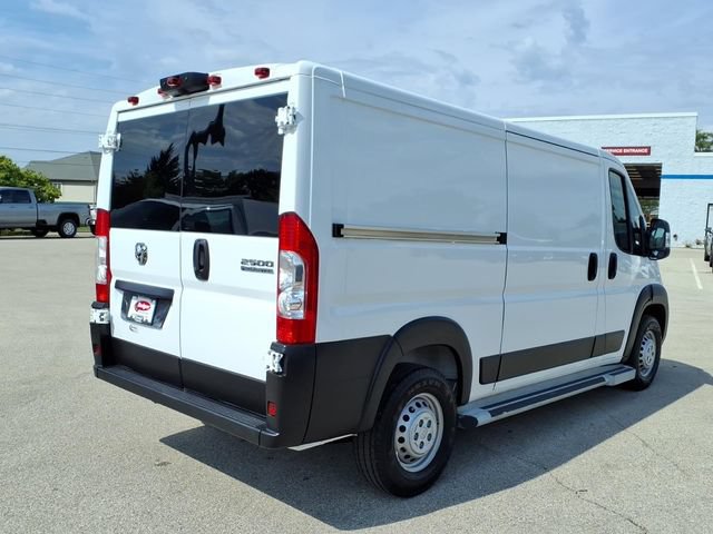 Used 2025 RAM ProMaster 2500 w/ U-Haul Equipment Group FWD image 5