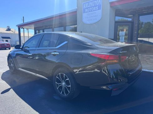 Used 2019 Nissan Altima 2.5 S FWD image 3