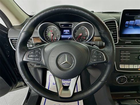 Certified 2019 Mercedes-Benz GLS 550 4MATIC image 11