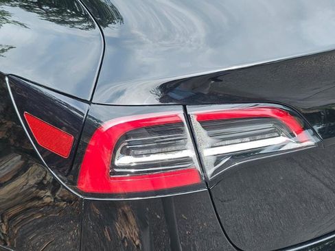 Used 2023 Tesla Model 3 Standard Range RWD image 28