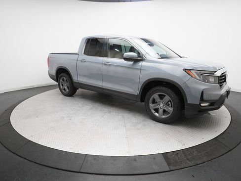 Certified 2023 Honda Ridgeline RTL image 13