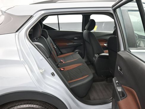 Used 2023 Nissan Kicks SR FWD image 36