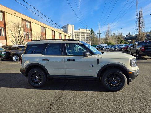 New 2025 Ford Bronco Sport Big Bend w/ Convenience Package image 4