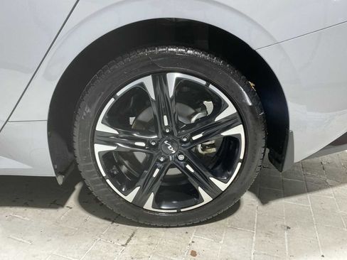 Used 2024 Kia K5 GT-Line w/ GT-Line Premium Package FWD image 8