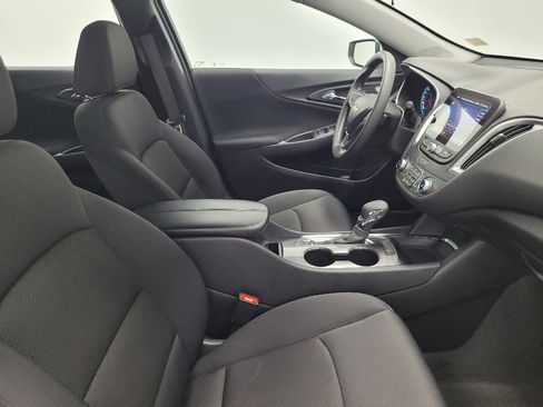 Used 2024 Chevrolet Malibu LT image 21