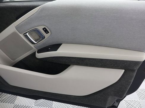 Used 2017 BMW i3 image 27