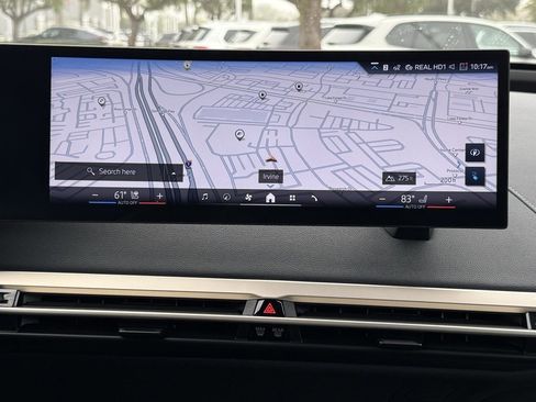 Used 2026 BMW iX xDrive45 w/ Premium Package image 29