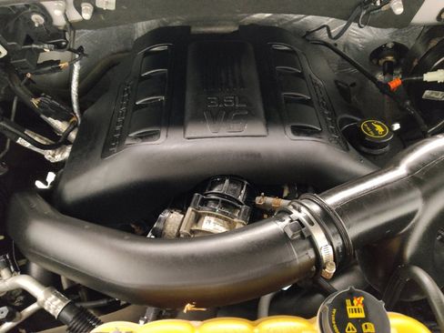 Used 2016 Ford F150 Lariat AWD/4WD image 30