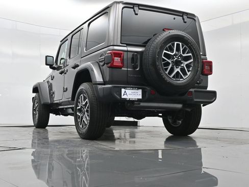 New 2025 Jeep Wrangler Unlimited Sahara w/ Safety Group AWD/4WD image 43