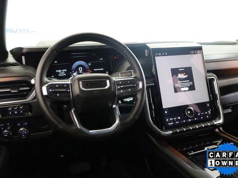 Used 2025 GMC Yukon Denali image 16