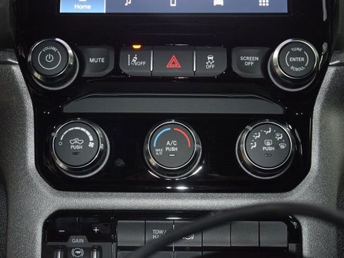 Used 2025 RAM 5500 Tradesman w/ Safety Group image 22