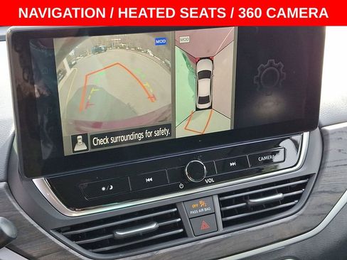 Used 2025 Nissan Altima 2.5 SL image 15