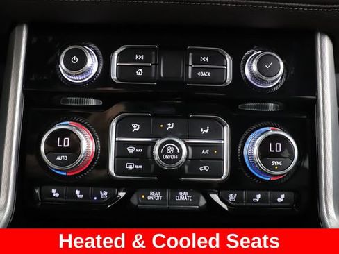 Used 2022 GMC Yukon XL Denali w/ Max Trailering Package AWD/4WD image 4