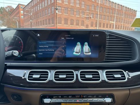 New 2026 Mercedes-Benz GLE 350 4MATIC image 34