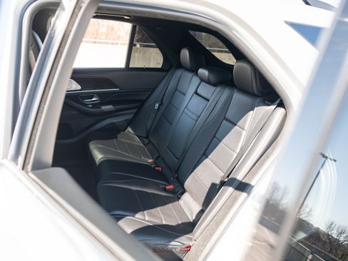 Used 2020 Mercedes-Benz GLE 350 4MATIC w/ Premium Package image 20