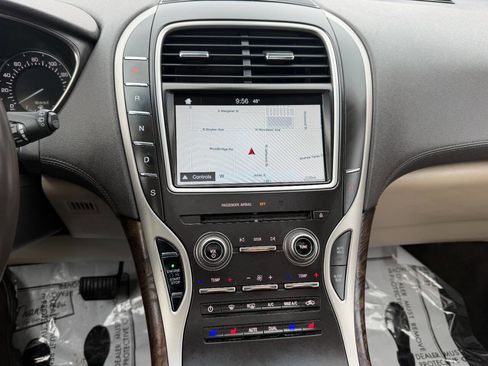 Used 2016 Lincoln MKX Reserve AWD/4WD image 42
