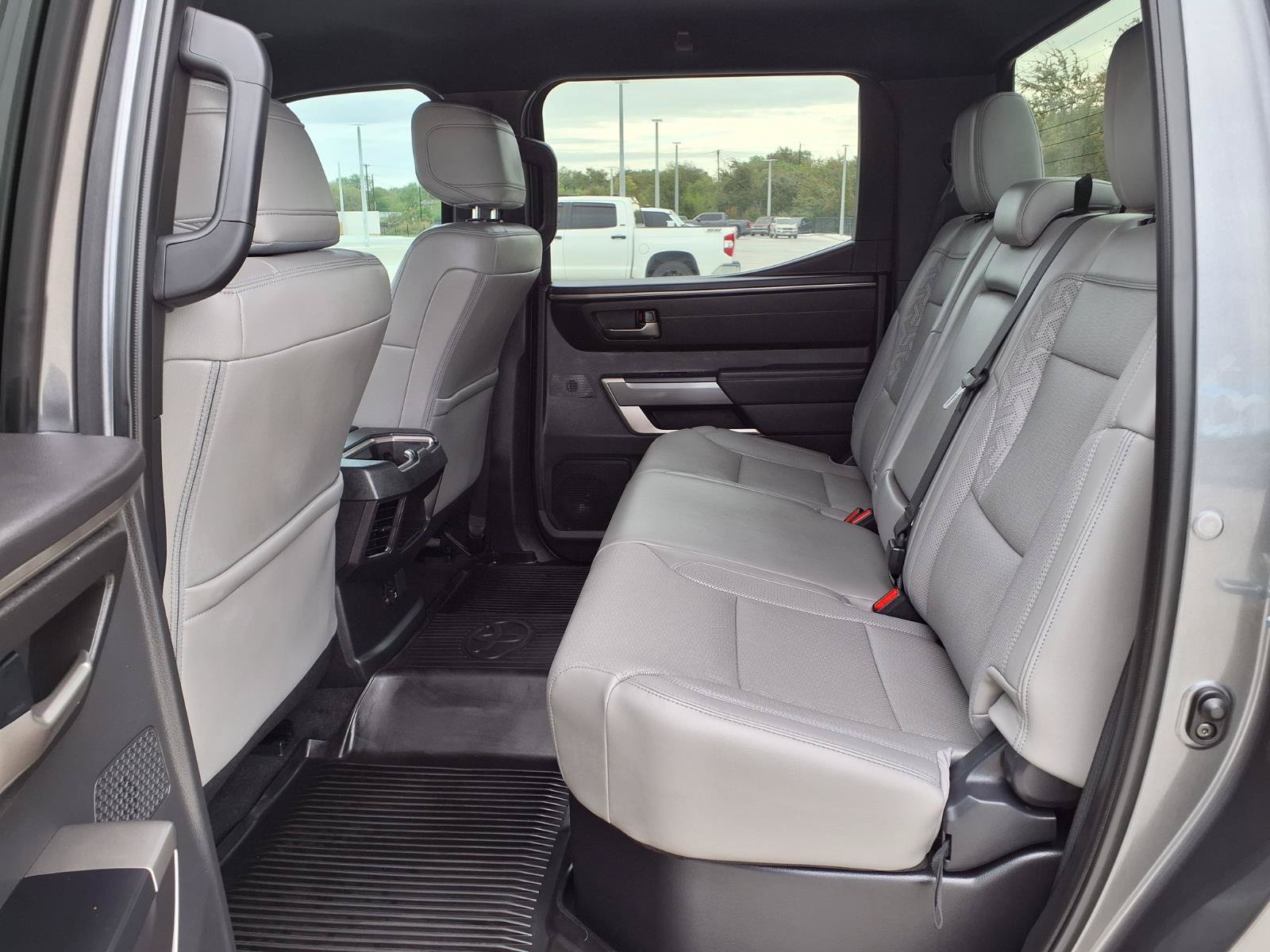 Used 2025 Toyota Tundra SR5 w/ SR5 Premium Package AWD/4WD image 26