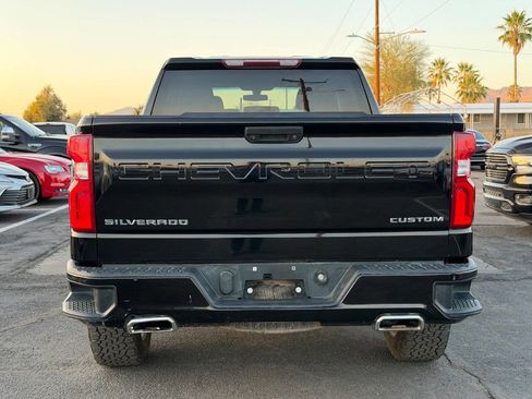 Used 2020 Chevrolet Silverado 1500 Custom AWD/4WD image 8