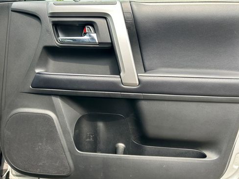 Used 2020 Toyota 4Runner SR5 image 26