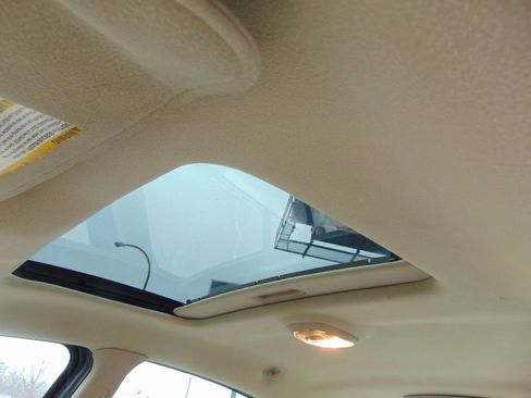 Used 2003 Saturn ION Level 3 image 25