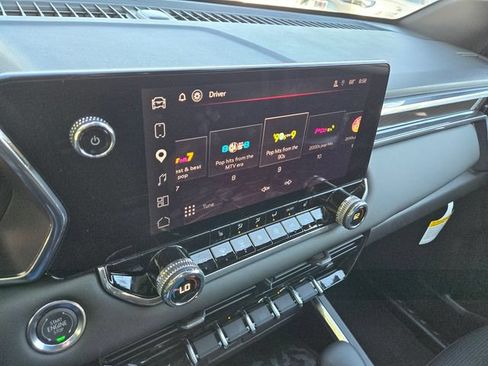 Used 2026 GMC Canyon Elevation w/ Convenience Package RWD image 18