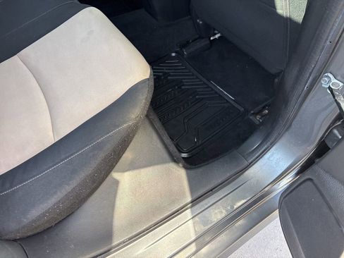 Used 2018 Honda Civic EX image 24