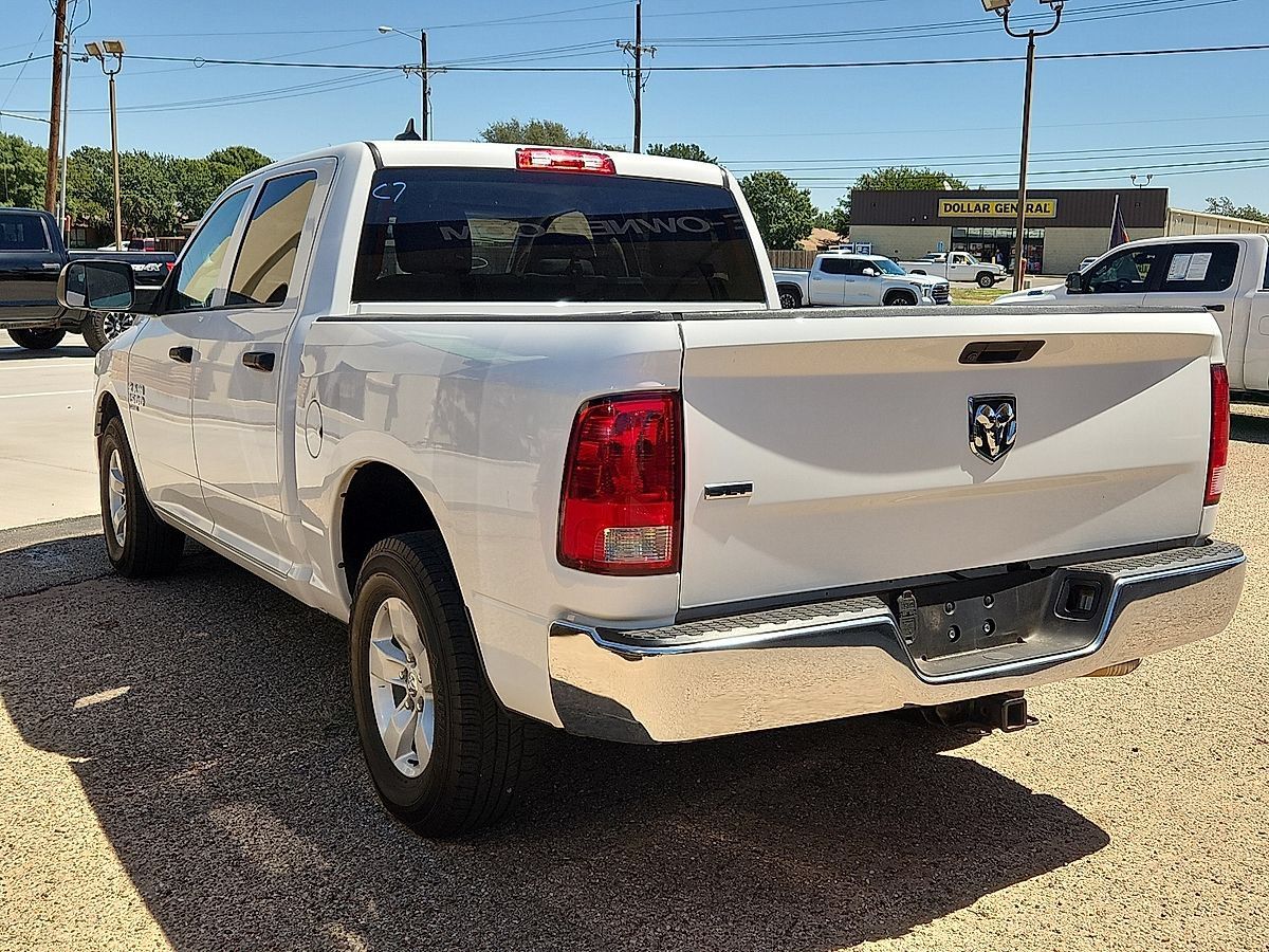 Used 2023 RAM 1500 Classic SLT w/ Trailer & Traction Group RWD image 2