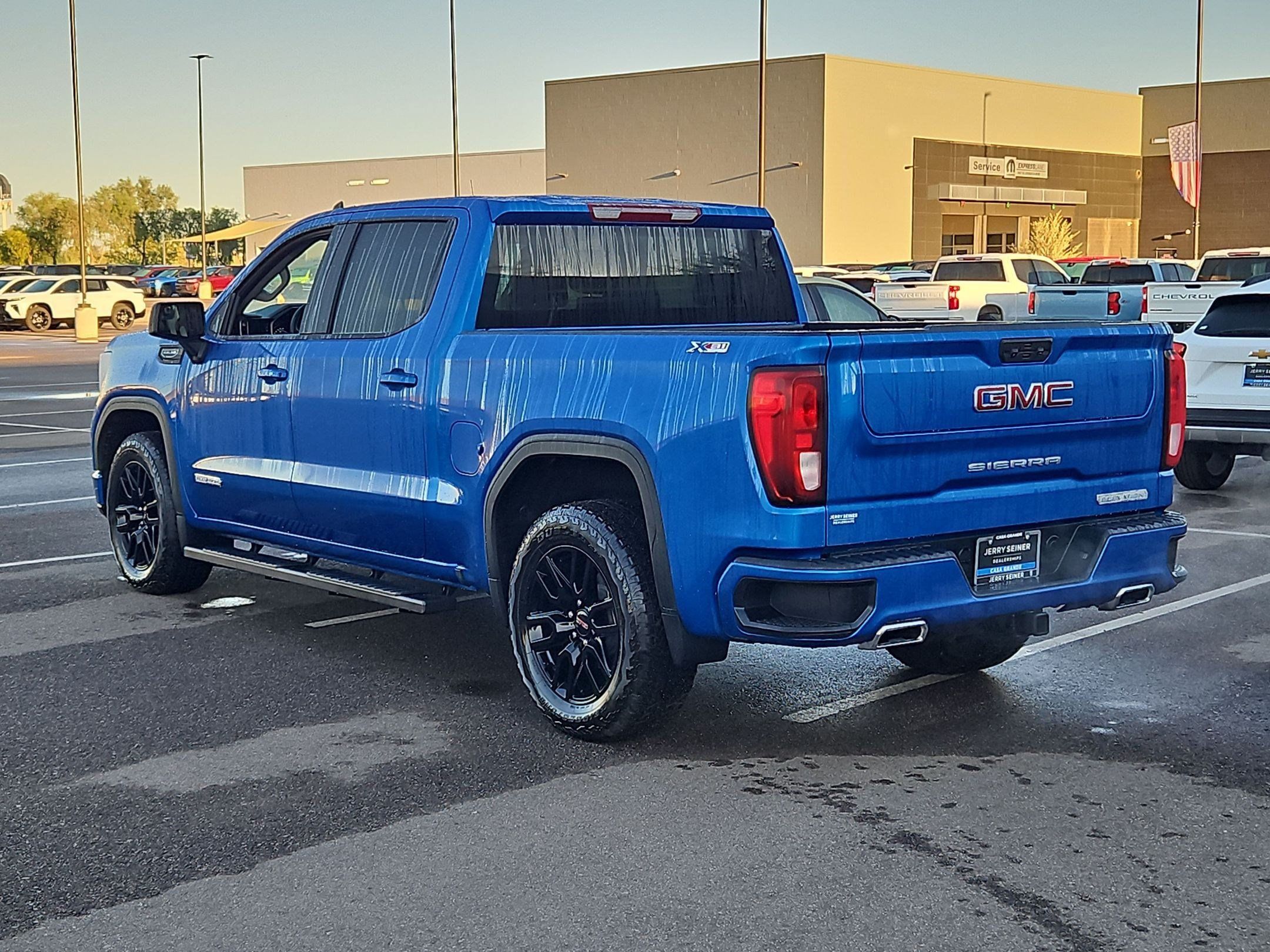 Certified 2023 GMC Sierra 1500 Elevation AWD/4WD image 3