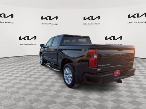Used 2023 Chevrolet Silverado 1500 Custom image 7