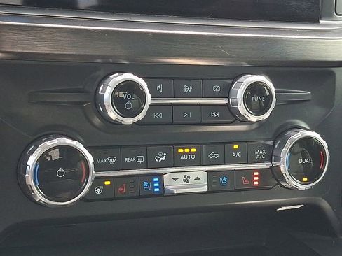 Used 2024 Ford F250 Lariat image 15