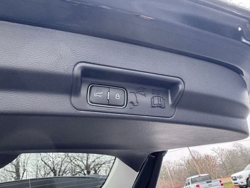New 2026 Ford Explorer Active AWD/4WD image 40