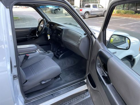 Used 2002 Ford Ranger XLT image 10