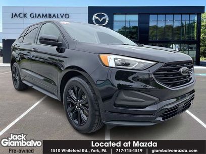 Used 2022 Ford Edge SE w/ Black Appearance Package