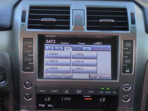 Used 2011 Lexus GX 460 image 20