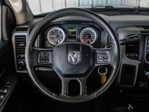 Used 2017 RAM 3500 Tradesman w/ Chrome Appearance Group AWD/4WD image 15