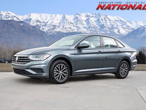 Used 2021 Volkswagen Jetta S image 1