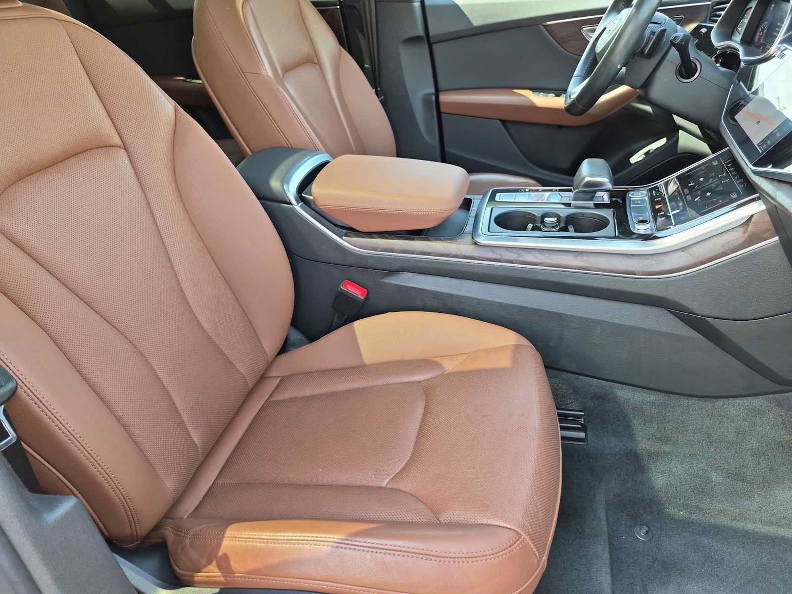 Used 2019 Audi Q8 Prestige w/ Year 1 Package AWD/4WD image 22