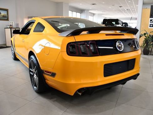 Used 2013 Ford Mustang Boss 302 RWD image 5