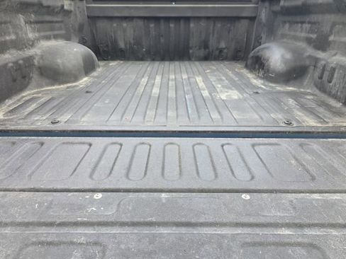 Used 2019 Toyota Tundra SR5 w/ SR5 Upgrade Package RWD image 29