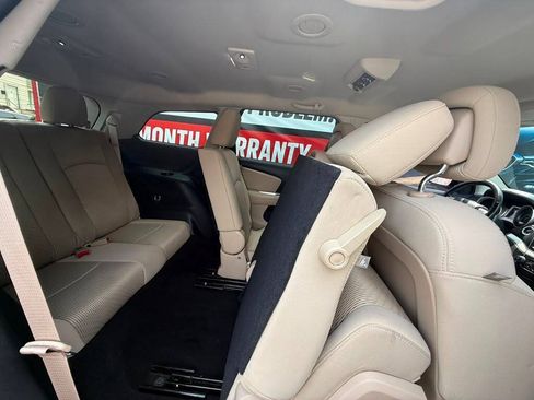 Used 2013 Dodge Journey SXT w/ Flexible Seating Group FWD image 9