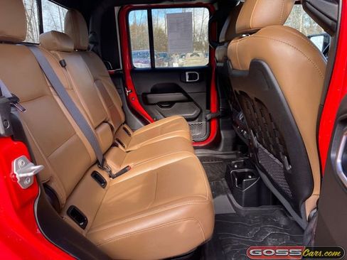 Used 2020 Jeep Gladiator Rubicon image 6