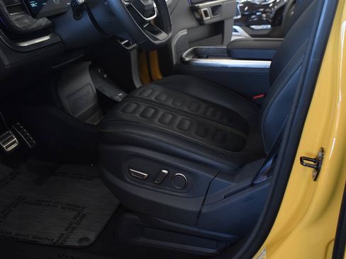 Used 2022 Rivian R1T Adventure AWD/4WD image 13